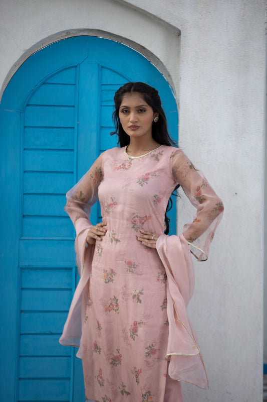 Floral pink kurta set